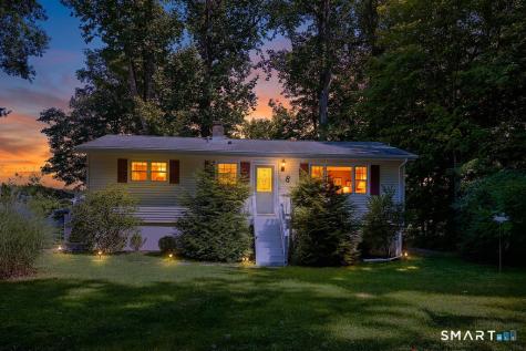 8 Lakeside Drive Extension Ridgefield CT 06877
