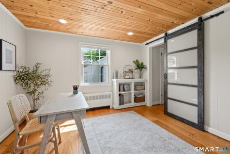 43 Crabapple Road West Hartford CT 06117