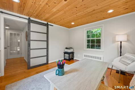 43 Crabapple Road West Hartford CT 06117