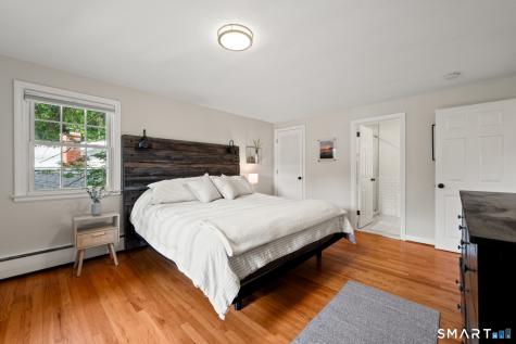 43 Crabapple Road West Hartford CT 06117