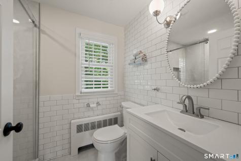 43 Crabapple Road West Hartford CT 06117