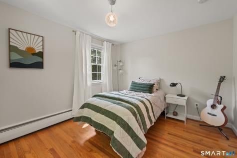 43 Crabapple Road West Hartford CT 06117