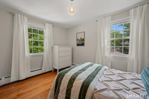 43 Crabapple Road West Hartford CT 06117