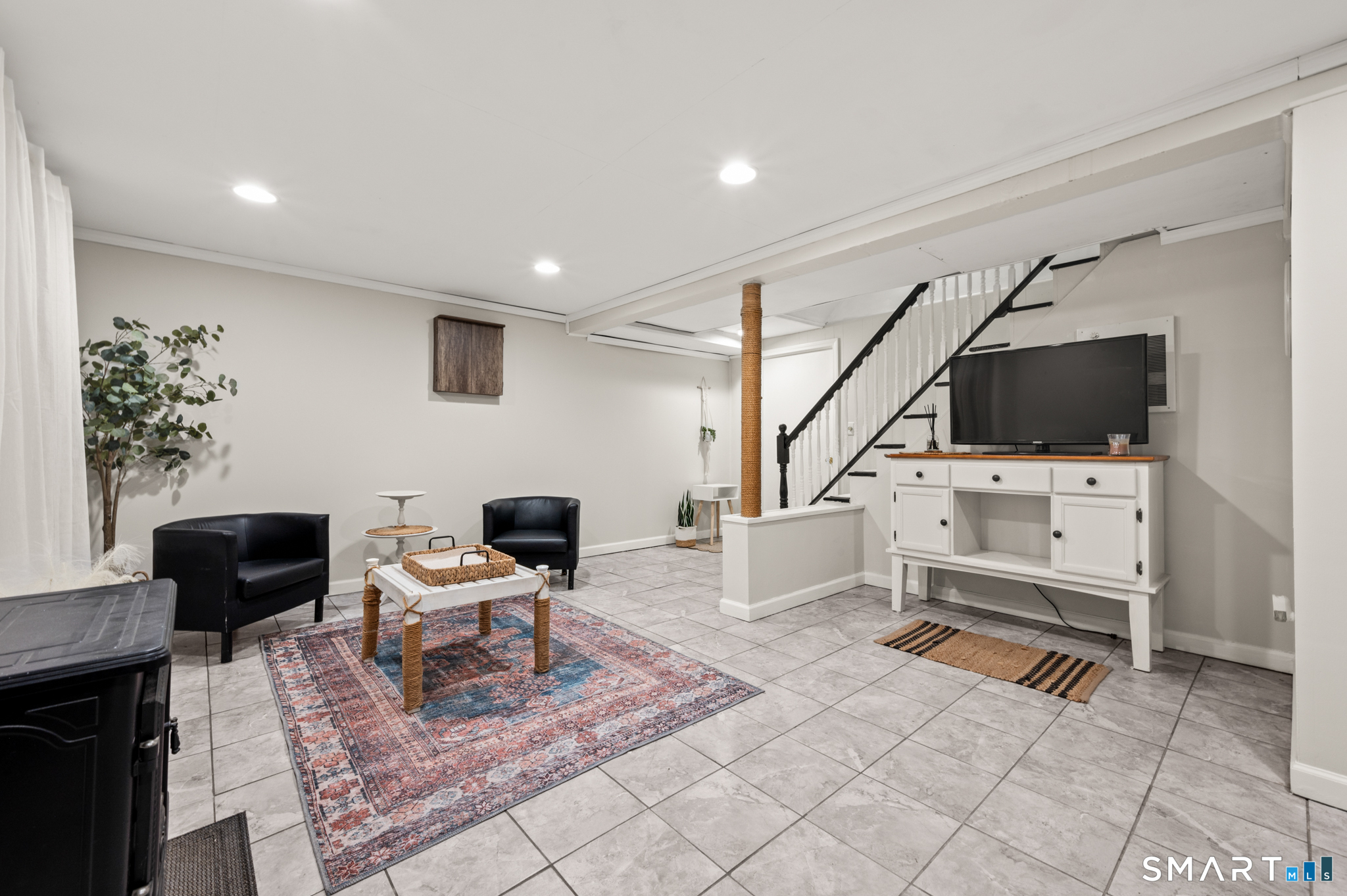 43 Crabapple Road West Hartford CT 06117