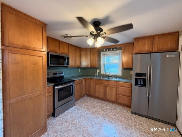 4 Elmwood Road Wallingford CT 06492
