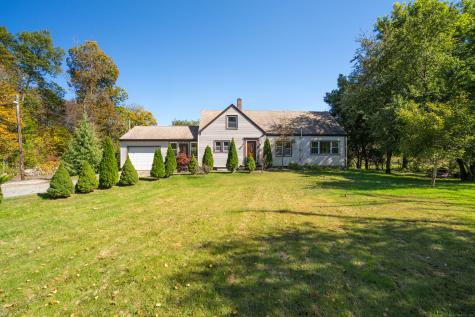 106 Tripp Hollow Road Brooklyn CT 06234