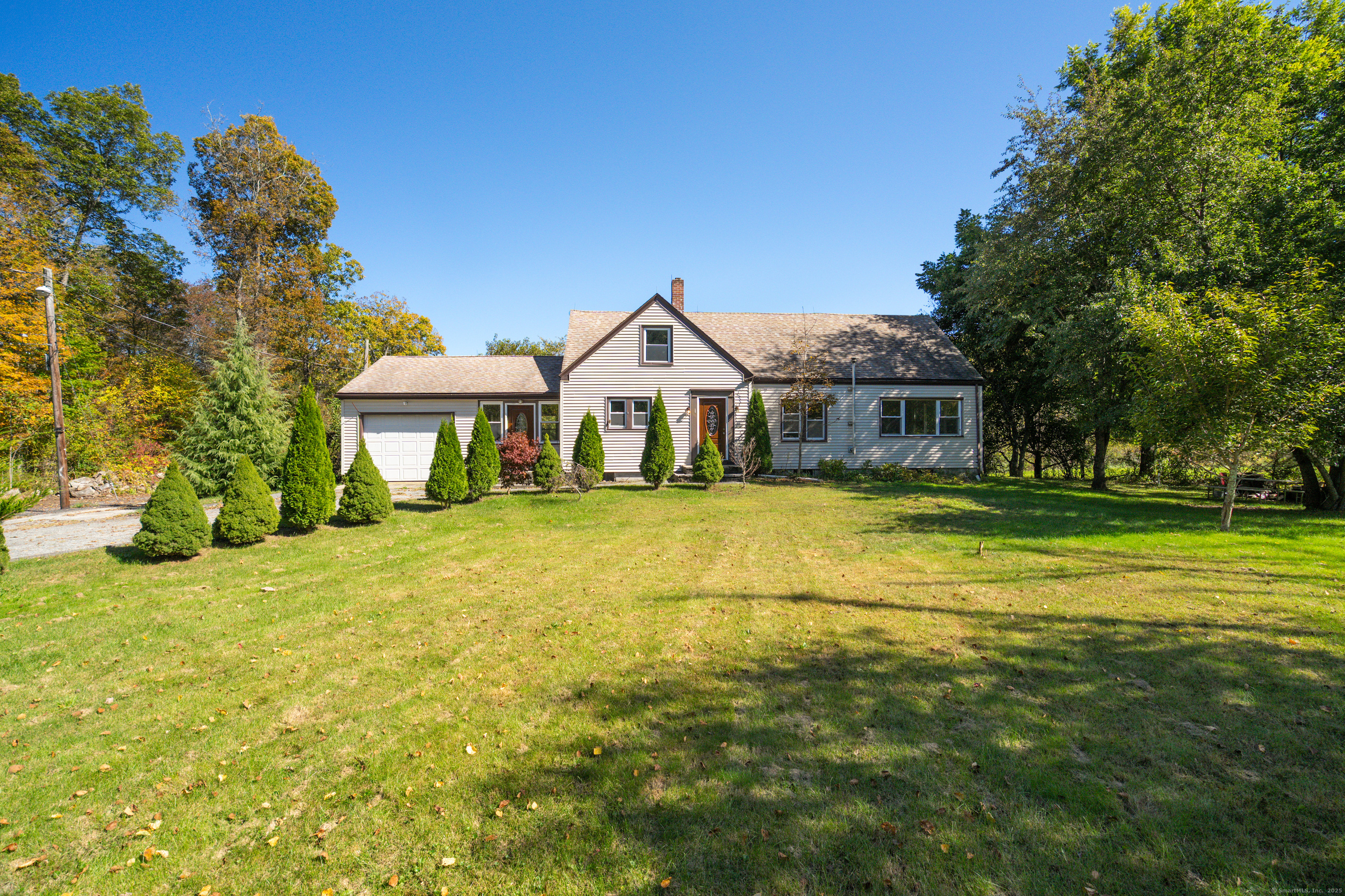 106 Tripp Hollow Road Brooklyn CT 06234