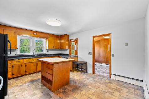 106 Tripp Hollow Road Brooklyn CT 06234