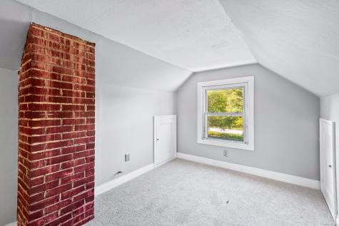 106 Tripp Hollow Road Brooklyn CT 06234