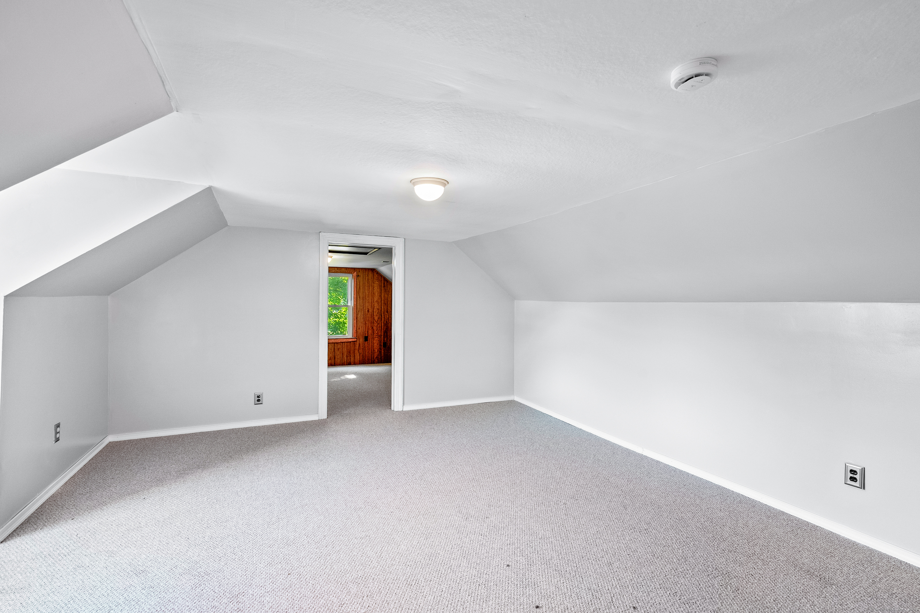 106 Tripp Hollow Road Brooklyn CT 06234