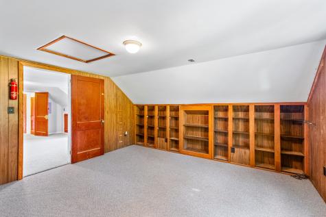 106 Tripp Hollow Road Brooklyn CT 06234