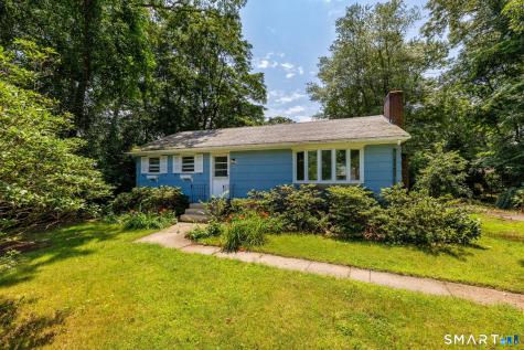 17 Pickerel Cove Trail Old Lyme CT 06371