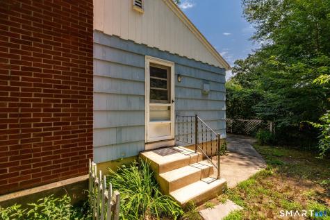 17 Pickerel Cove Trail Old Lyme CT 06371
