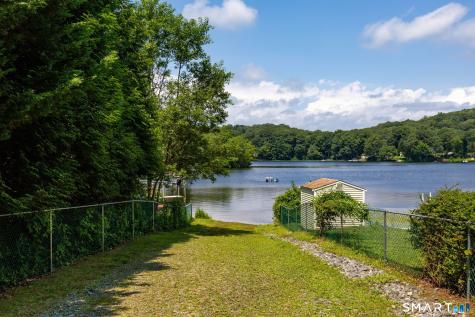 17 Pickerel Cove Trail Old Lyme CT 06371
