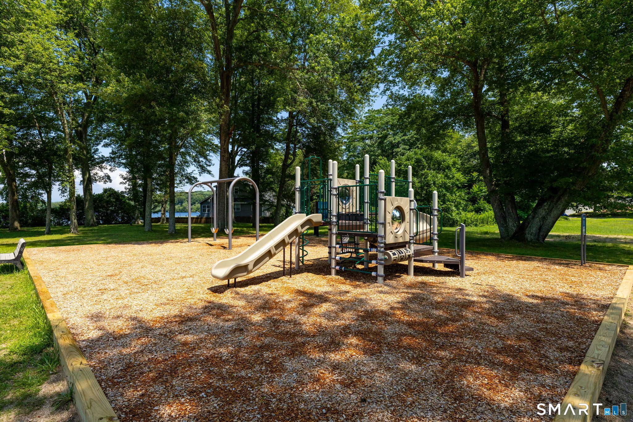 17 Pickerel Cove Trail Old Lyme CT 06371