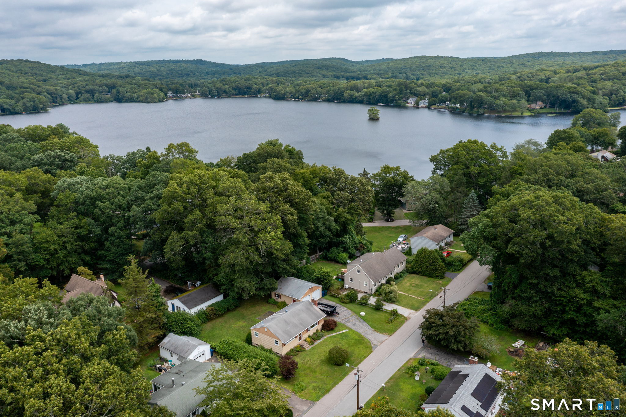 17 Pickerel Cove Trail Old Lyme CT 06371