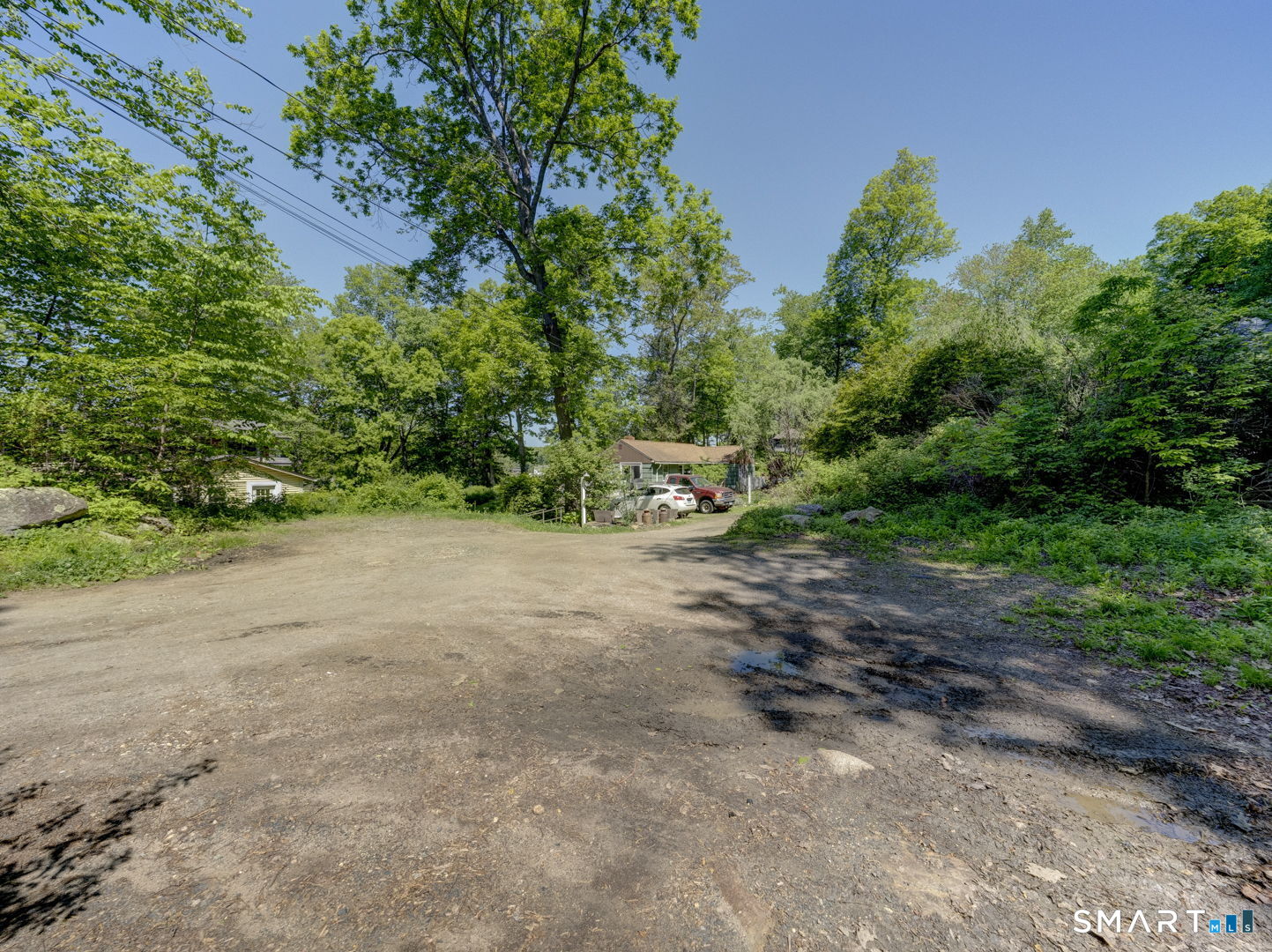 18 Brook Trail East Hampton CT 06424