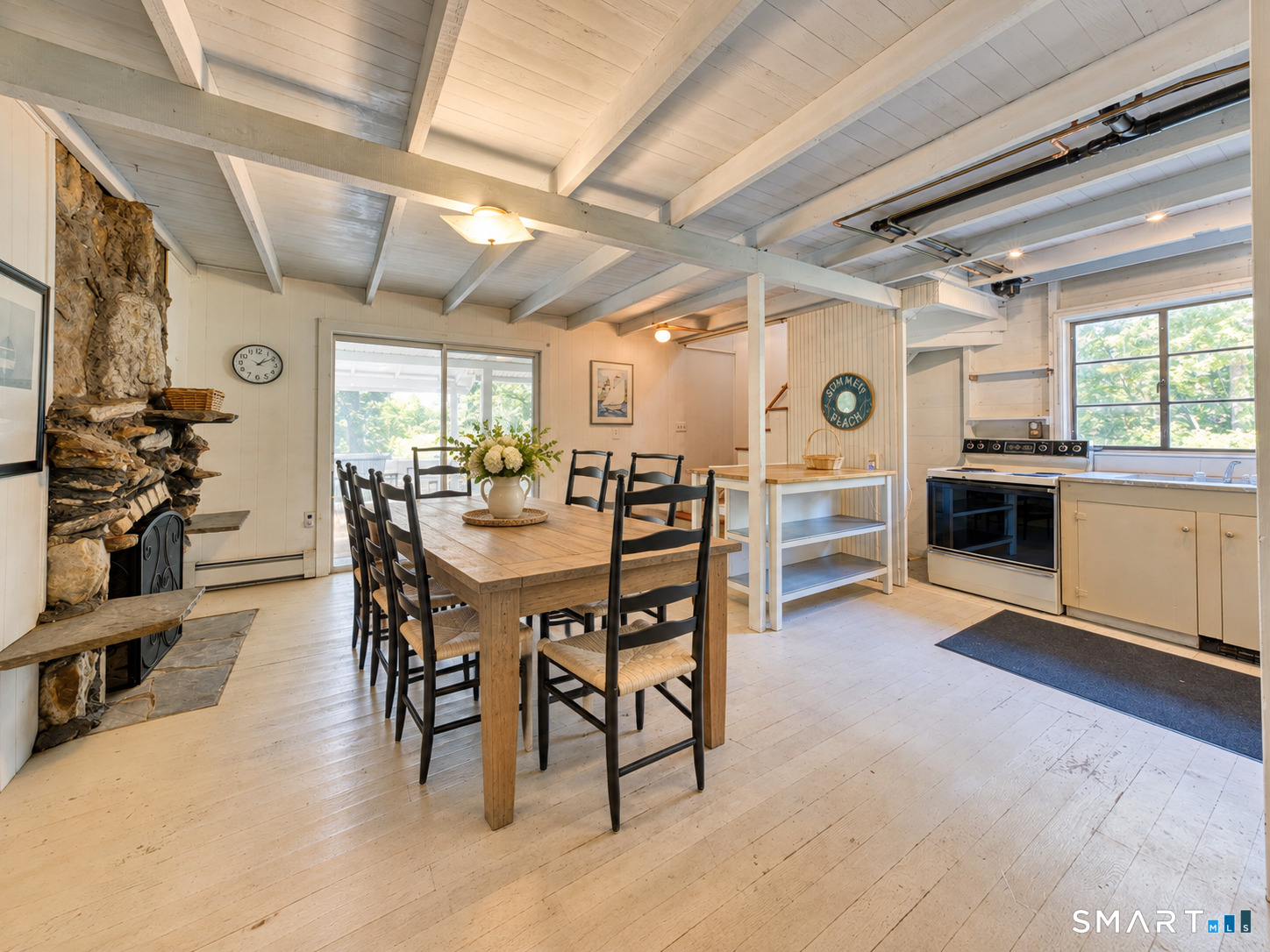 18 Brook Trail East Hampton CT 06424