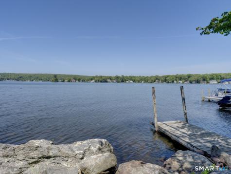 18 Brook Trail East Hampton CT 06424
