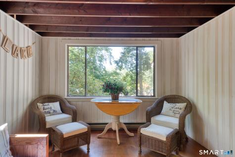 18 Brook Trail East Hampton CT 06424