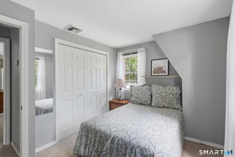 4 Ireland Road Wethersfield CT 06109