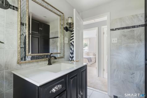 4 Ireland Road Wethersfield CT 06109