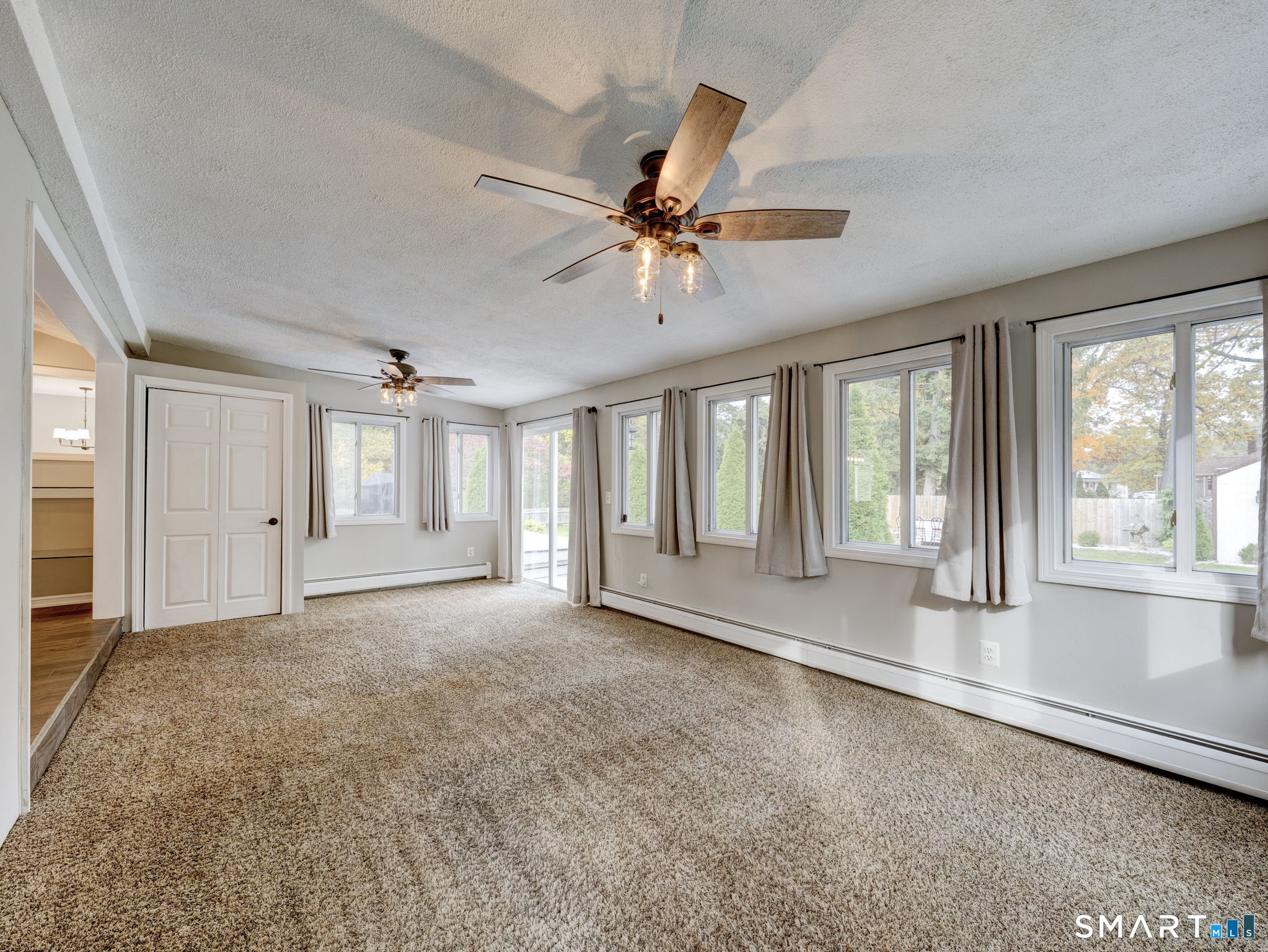 4 Ellis Road Enfield CT 06082