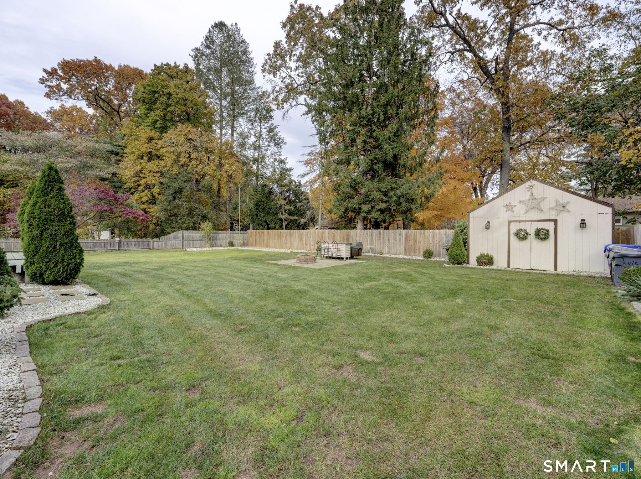 4 Ellis Road Enfield CT 06082