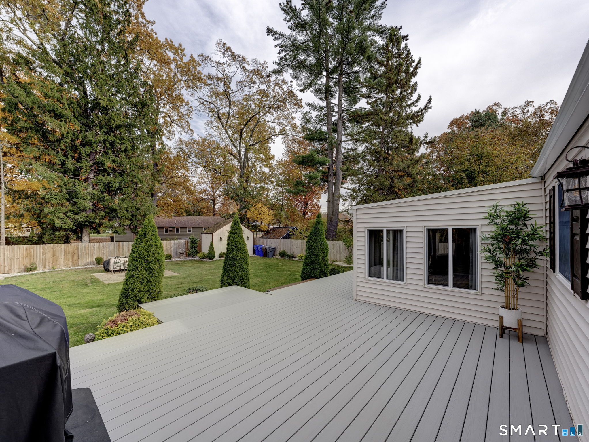 4 Ellis Road Enfield CT 06082