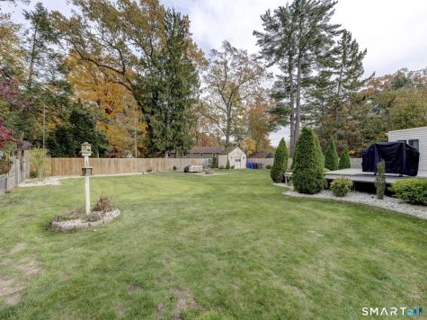 4 Ellis Road Enfield CT 06082