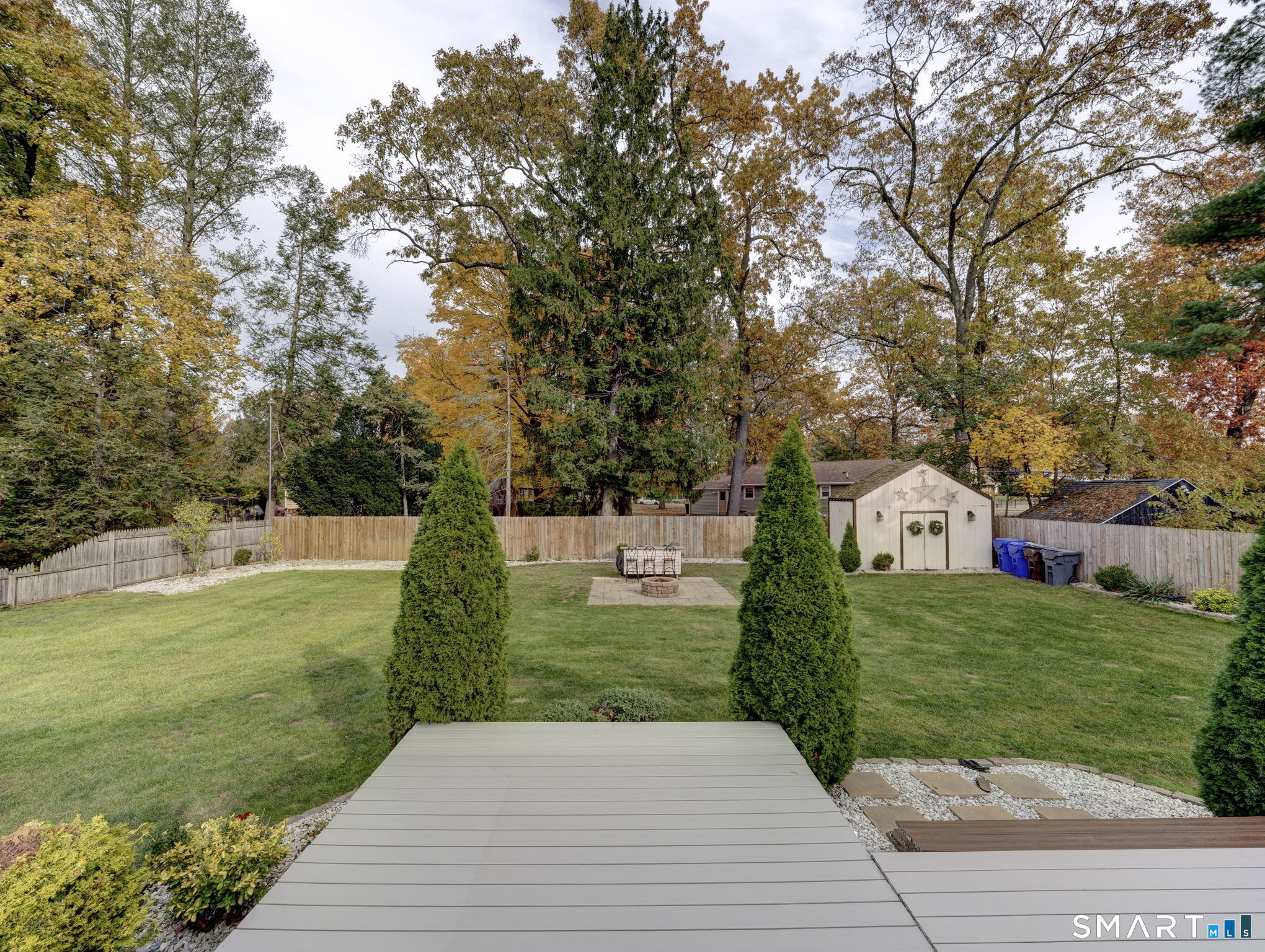 4 Ellis Road Enfield CT 06082
