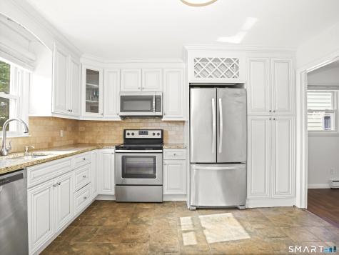 14 Dale Place Stamford CT 06906