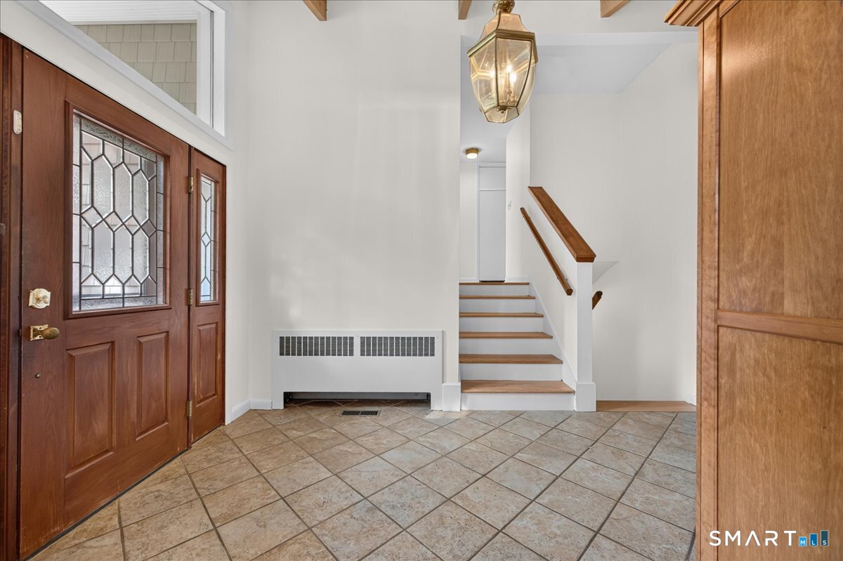 86 Braman Road Waterford CT 06385