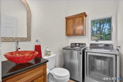 86 Braman Road Waterford CT 06385