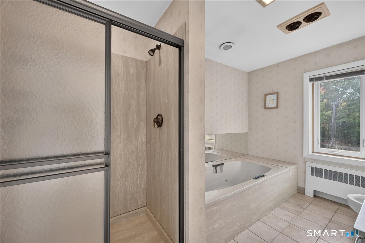 86 Braman Road Waterford CT 06385