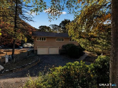 86 Braman Road Waterford CT 06385