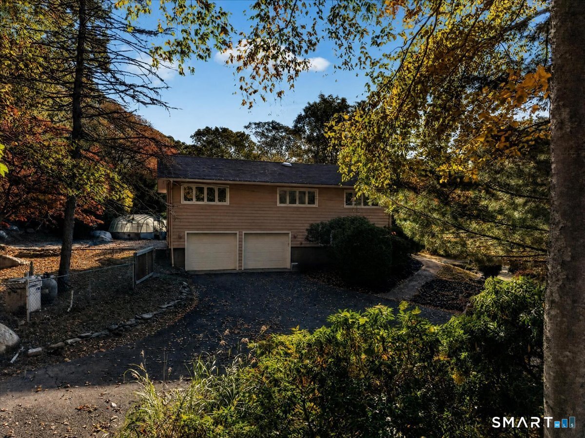 86 Braman Road Waterford CT 06385