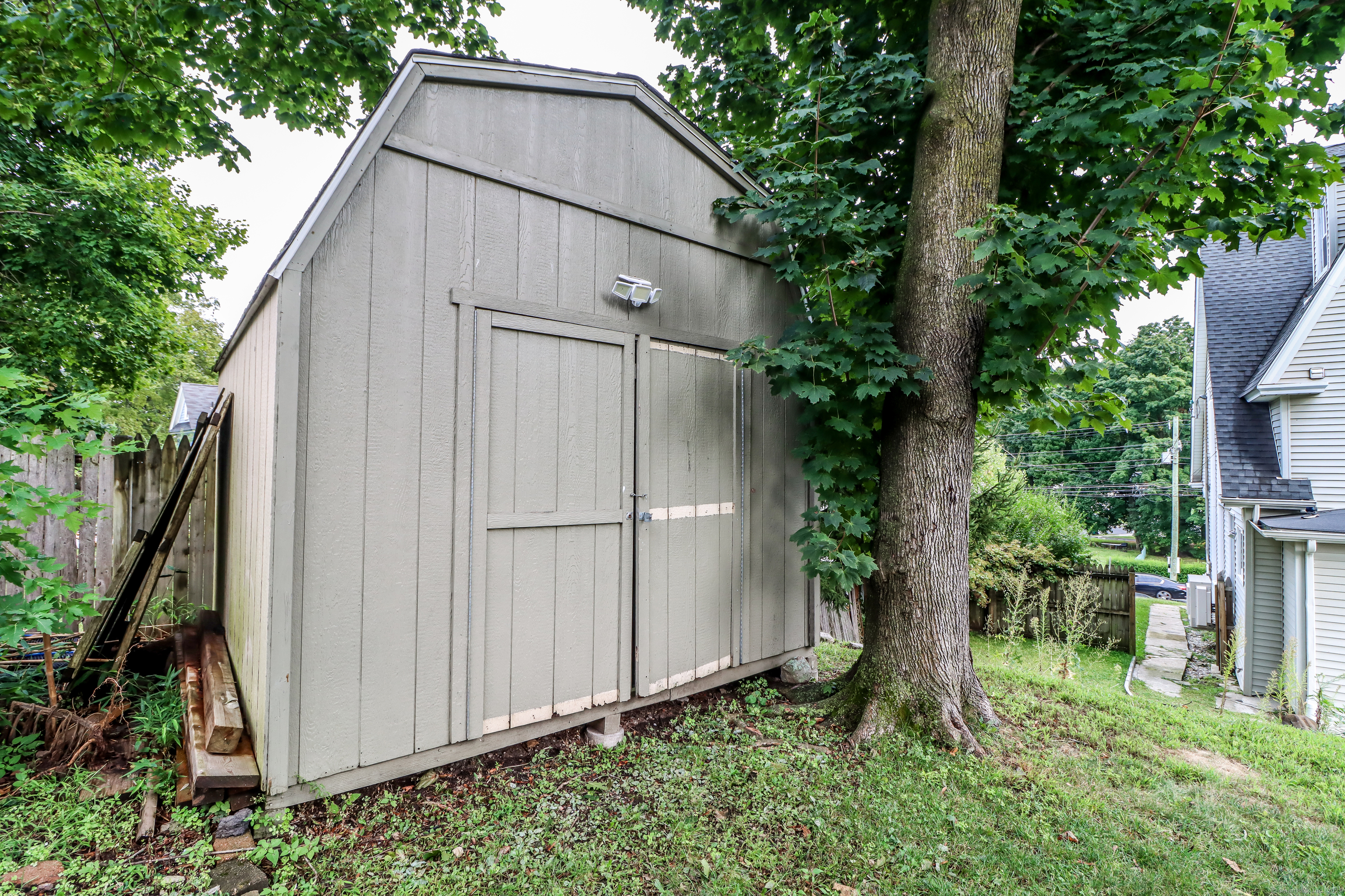 79 West Wooster Street Danbury CT 06810