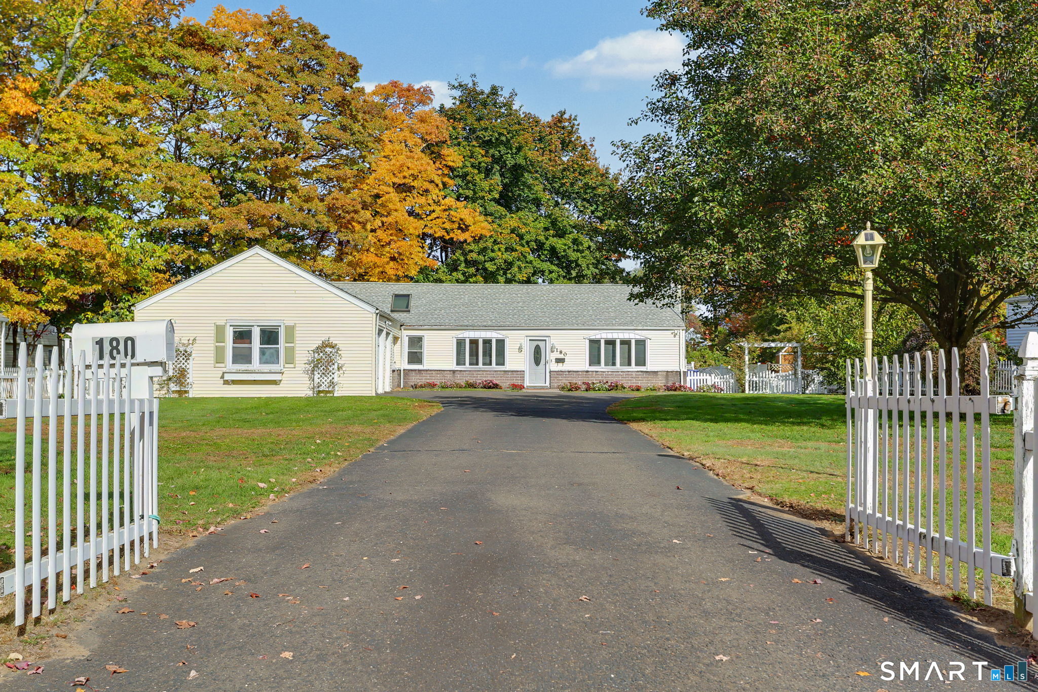 180 Nichols Terrace Stratford CT 06614