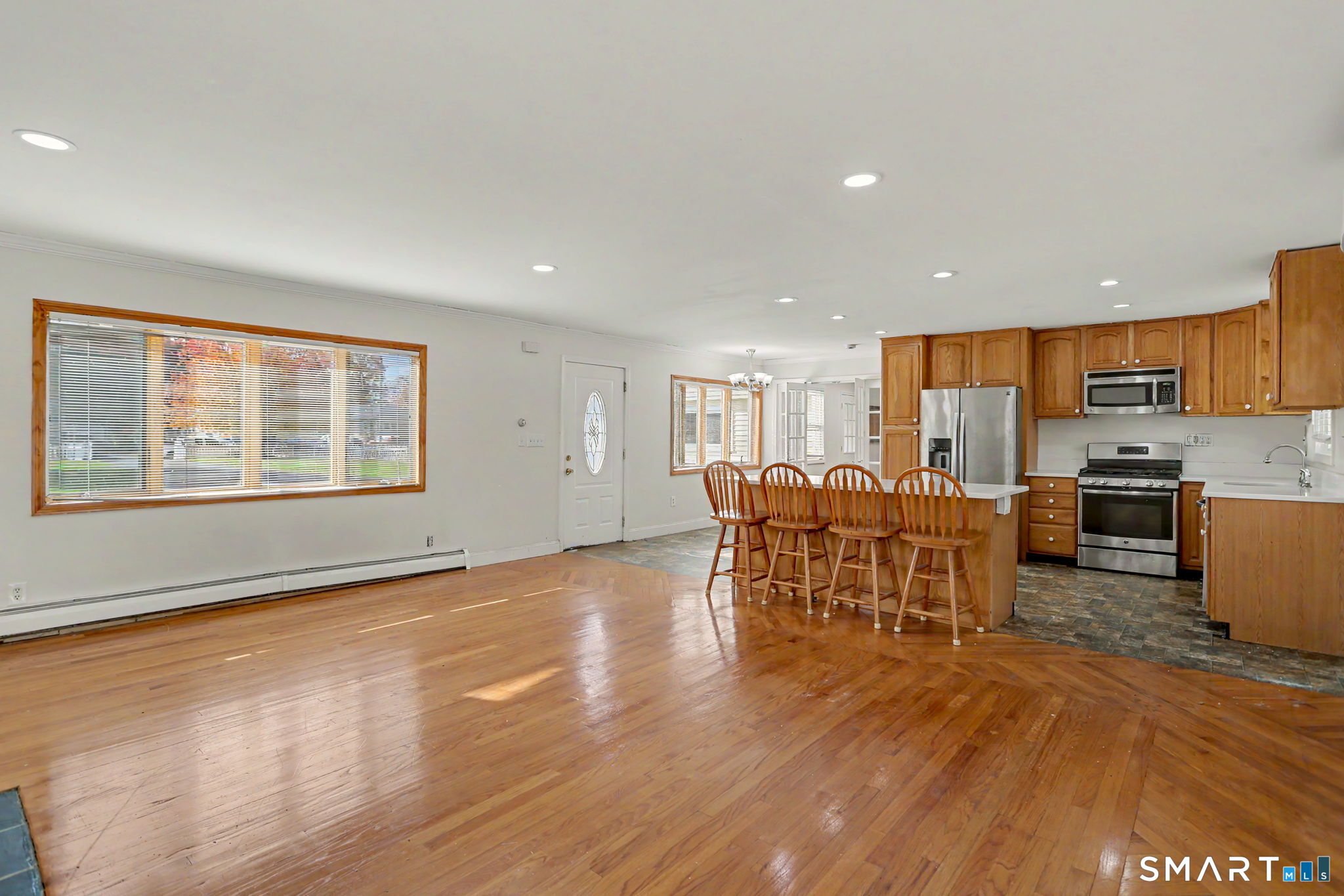 180 Nichols Terrace Stratford CT 06614