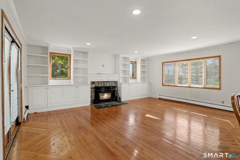 180 Nichols Terrace Stratford CT 06614