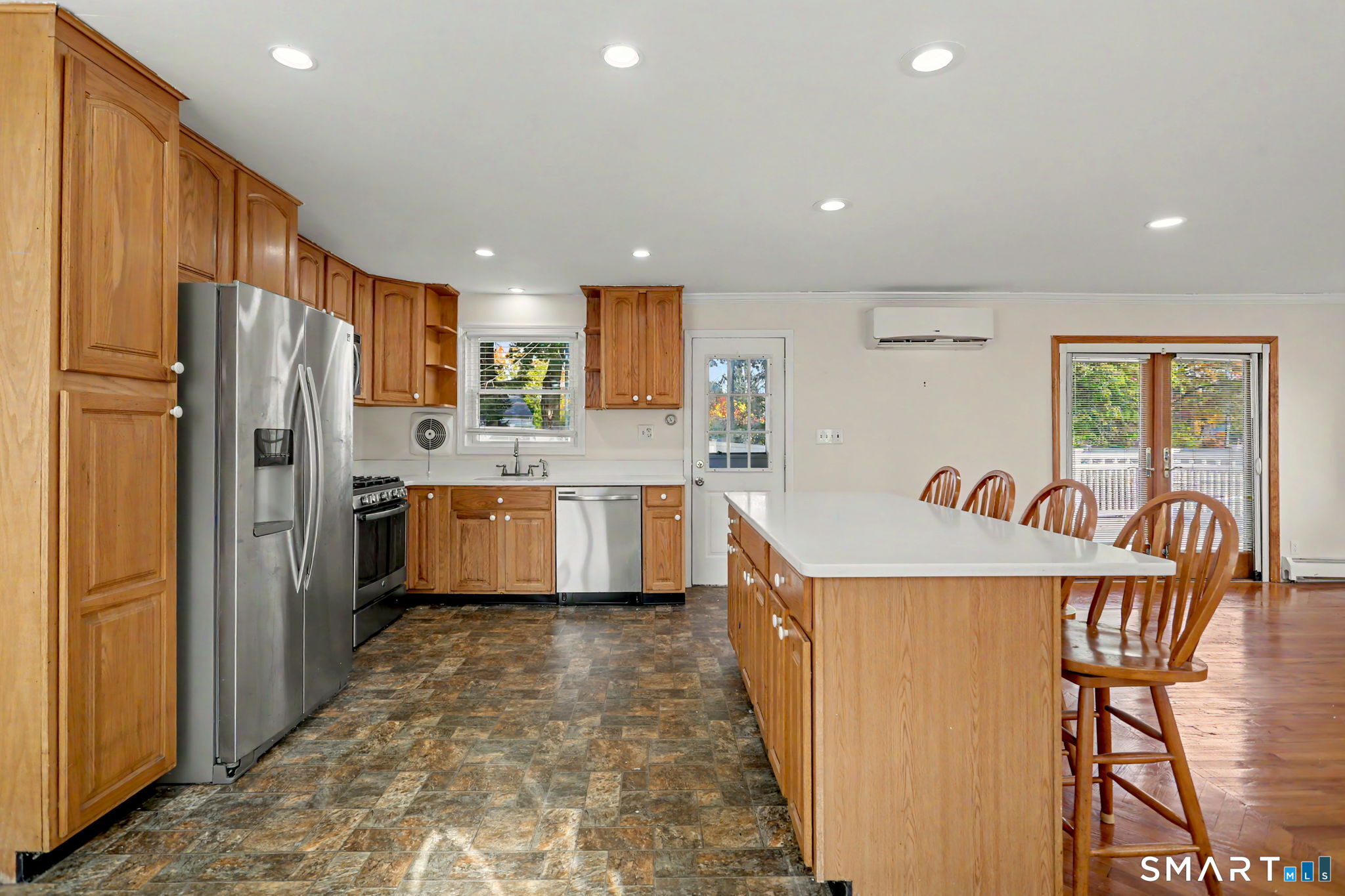 180 Nichols Terrace Stratford CT 06614