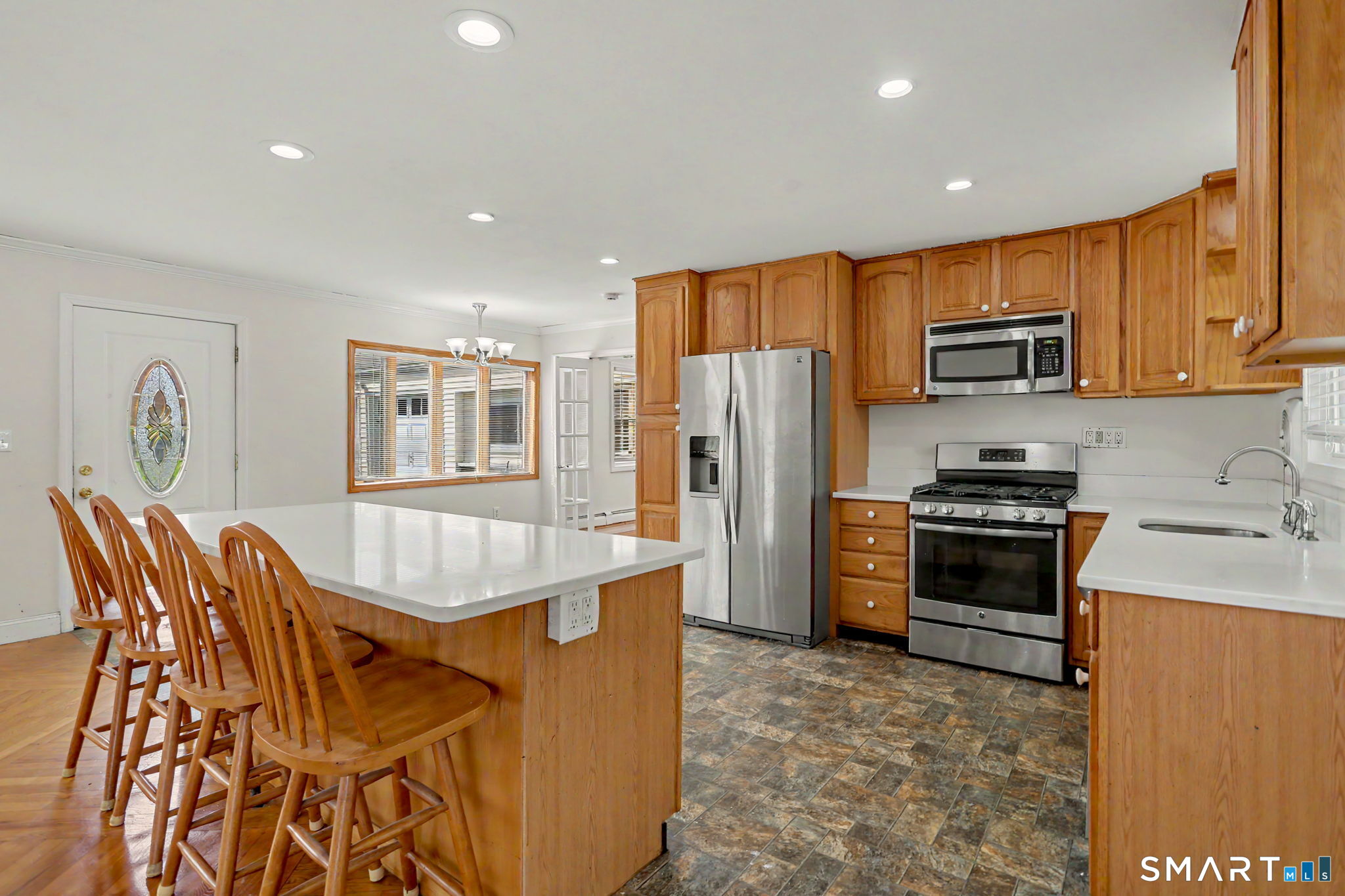 180 Nichols Terrace Stratford CT 06614