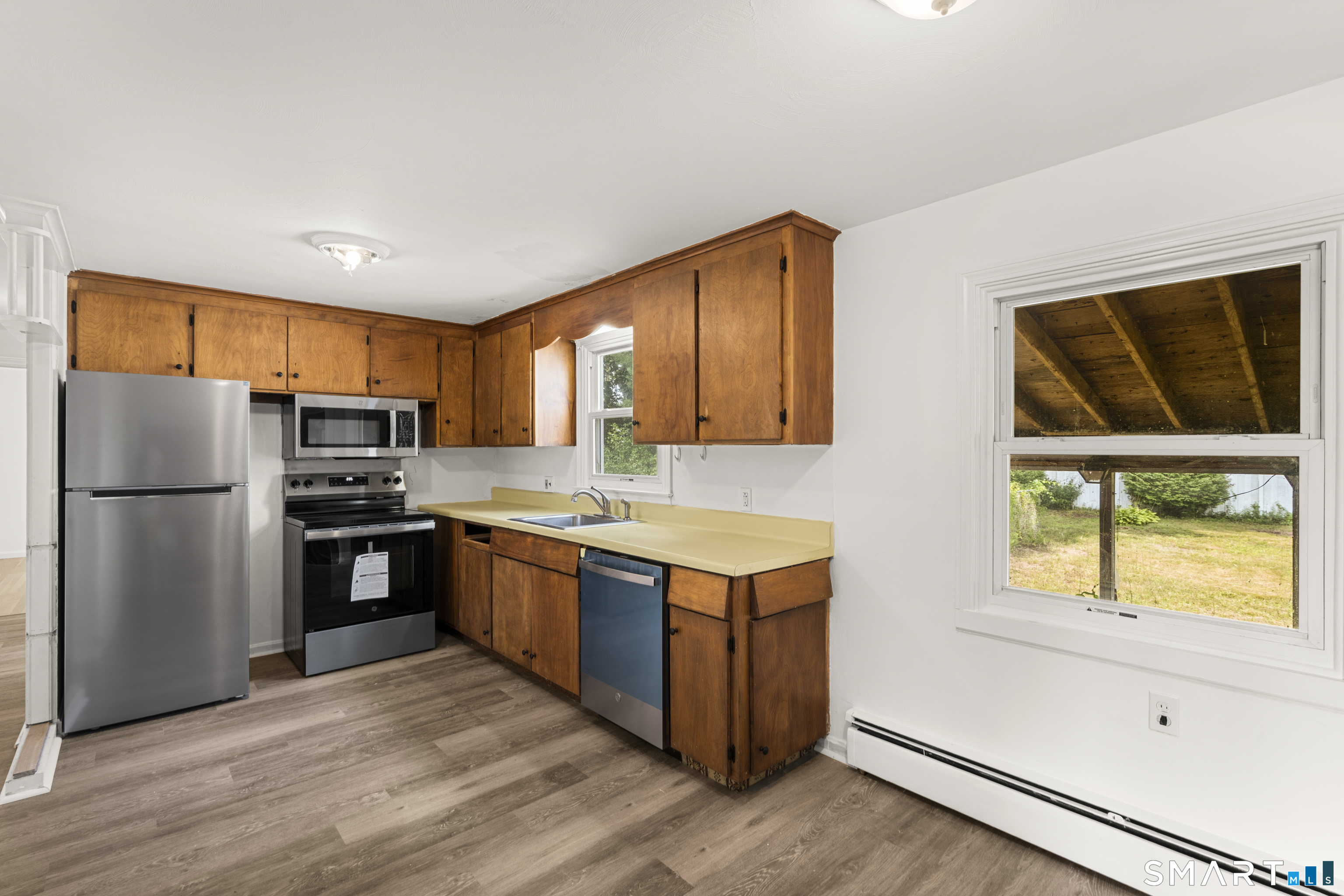 422 Denslow Street Windsor Locks CT 06096
