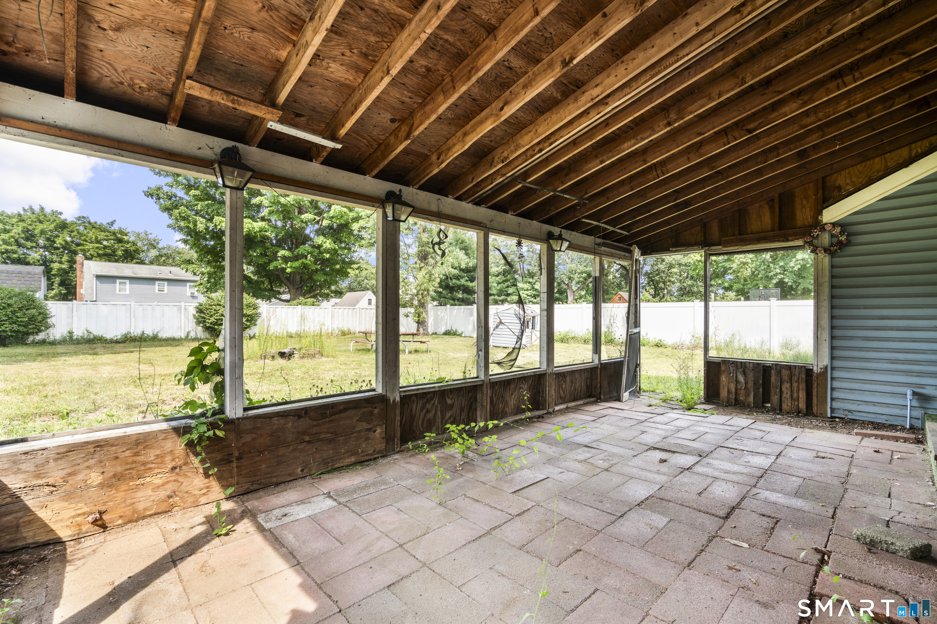 422 Denslow Street Windsor Locks CT 06096