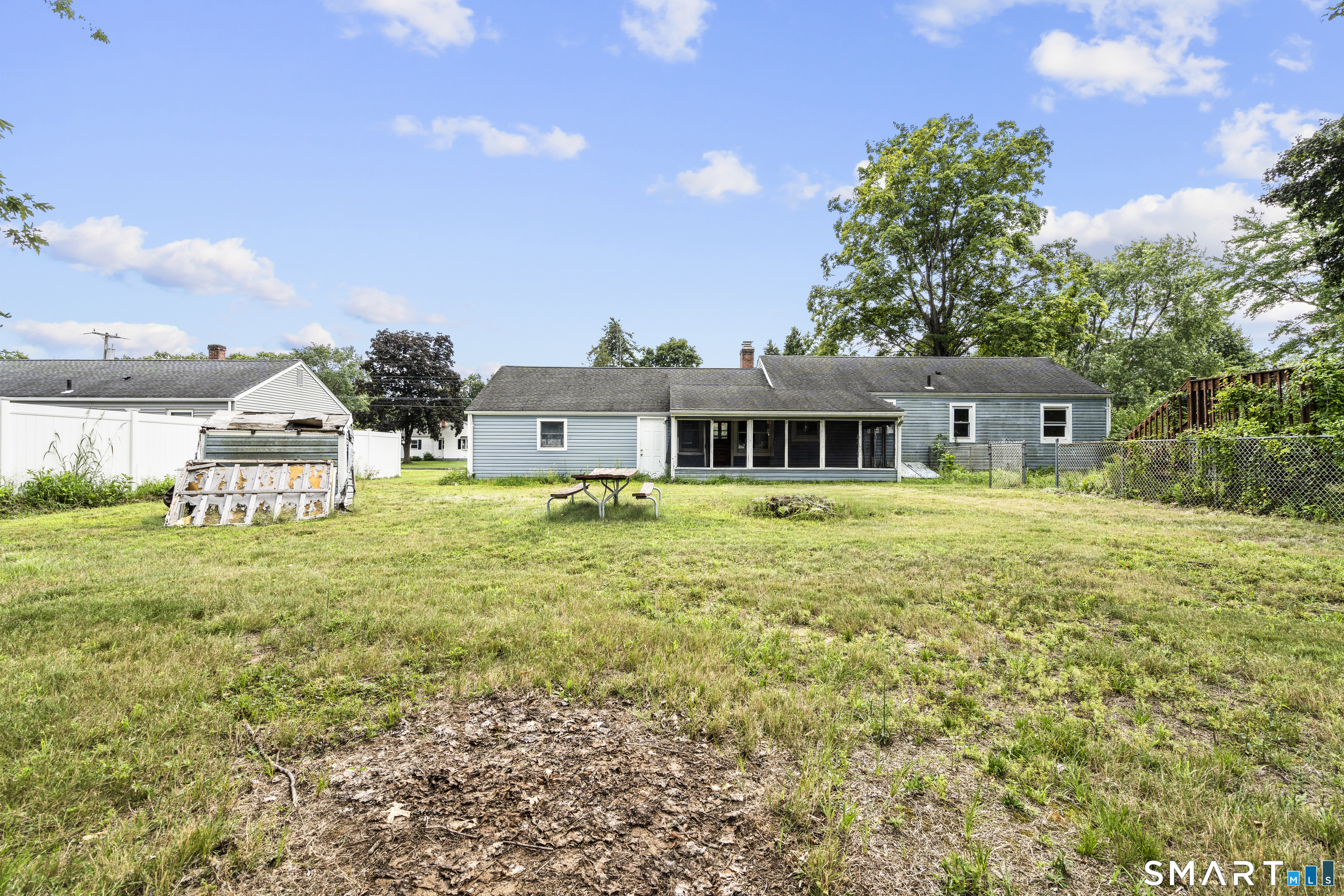 422 Denslow Street Windsor Locks CT 06096