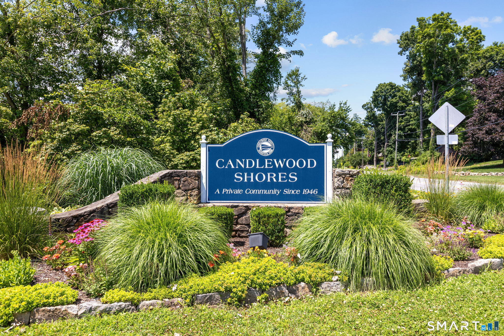 12 Longview Drive Brookfield CT 06804