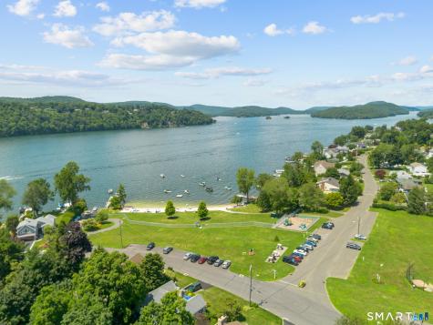 12 Longview Drive Brookfield CT 06804