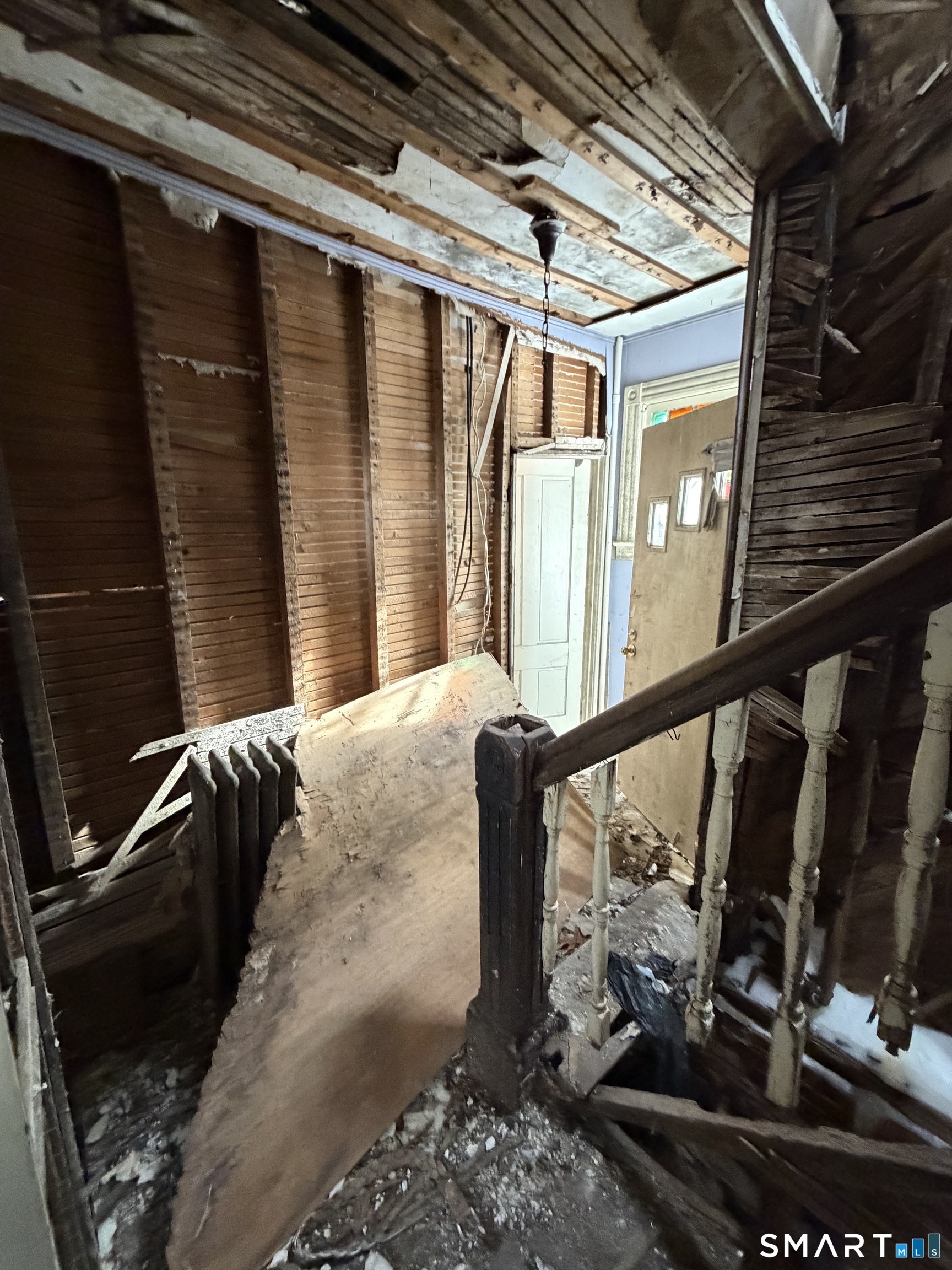 83 Maple Street Norwich CT 06360