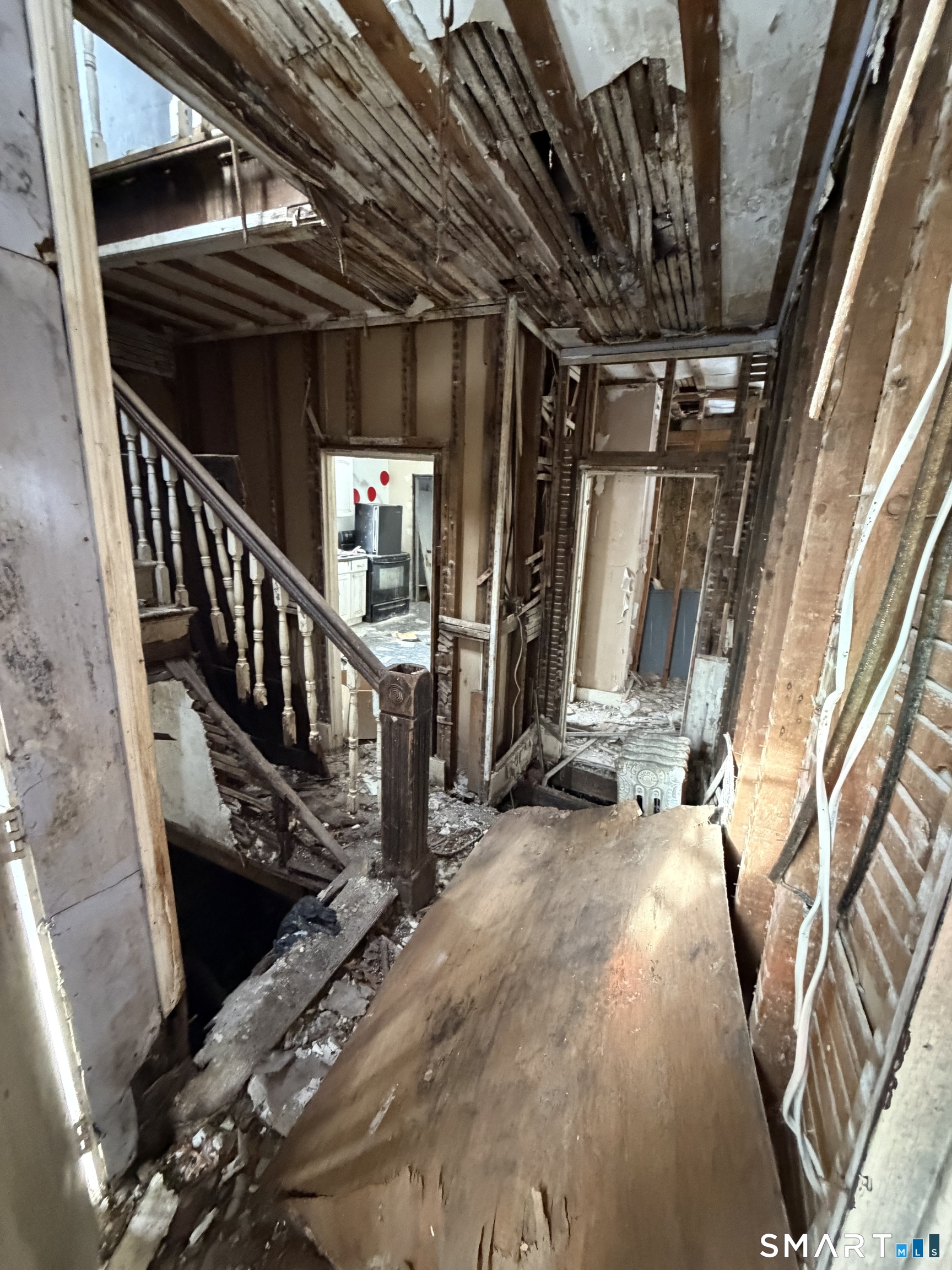 83 Maple Street Norwich CT 06360